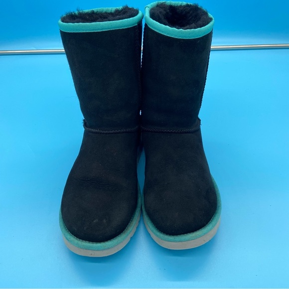 UGG Short Boots Black and Teal Boots Size 8 - Picture 1 of 8